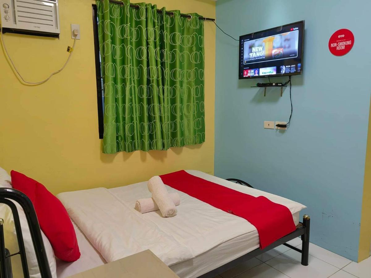 Yellowpad Hotel ダバオ　シティ エクステリア 写真