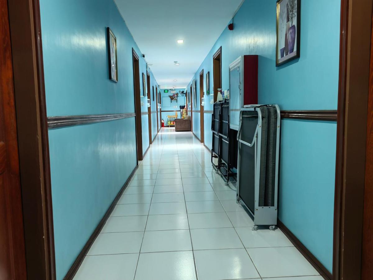 Yellowpad Hotel ダバオ　シティ エクステリア 写真