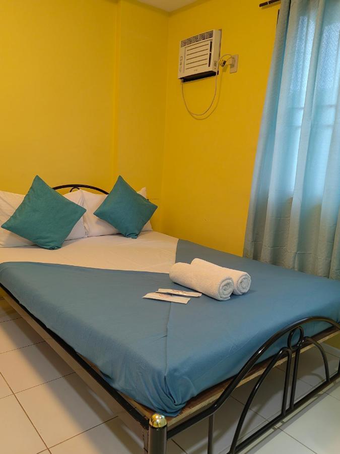 Yellowpad Hotel ダバオ　シティ エクステリア 写真